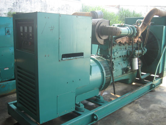 峨山租赁发电机- 发电机碳刷磨损的原因是什么