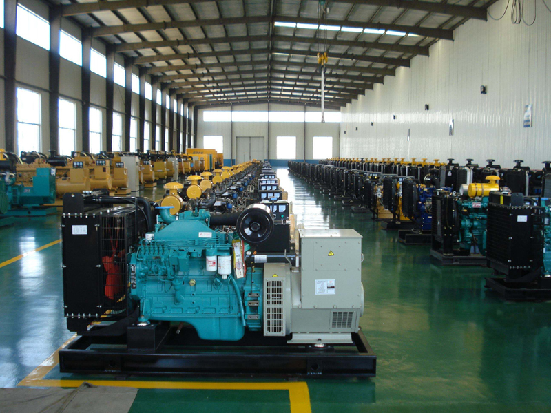 峨山租赁发电机-柴油发电机组冒蓝烟、冒黑烟、冒白烟故障分析