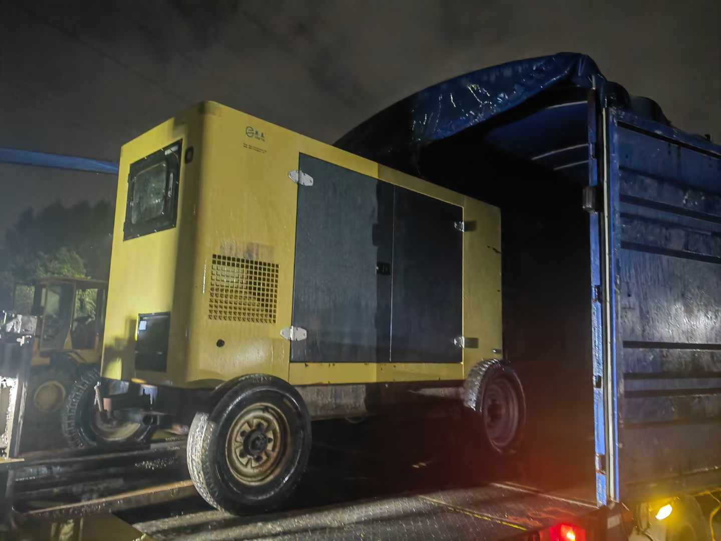 峨山如何根据负载特性选择合适的柴油发电机？