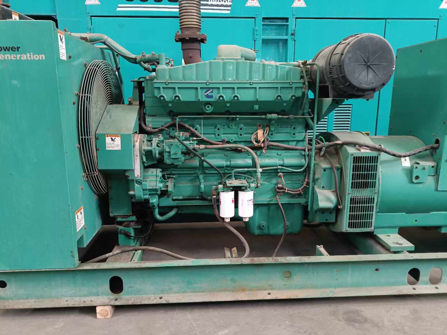 峨山过载会对 600kW 柴油发电机组造成哪些损害？