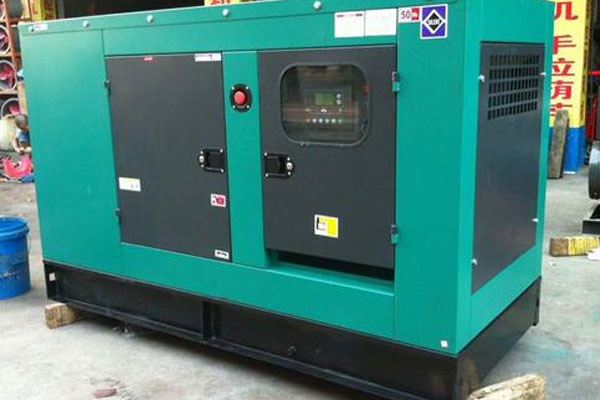 峨山如何检查机油的使用时间？