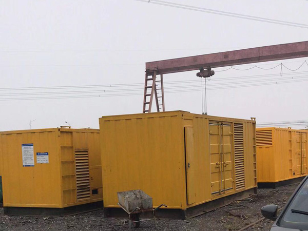 峨山100kw柴油发电机组每小时油耗？