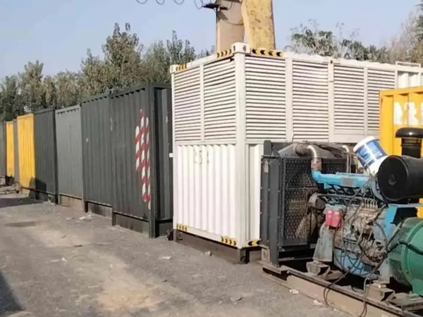 峨山200KW柴油发电机机组每小时油耗是多少？