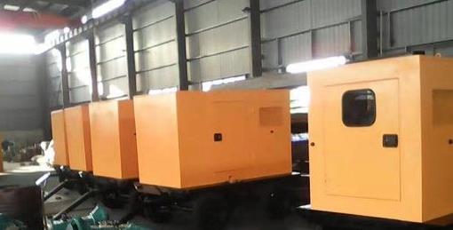 峨山柴油发电机组冬季启动后需要进行哪些检查和操作？